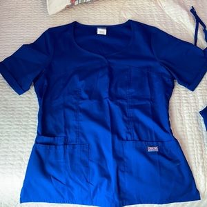 Women’s scrubs; small Cherokee new set